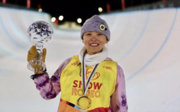 蔡雪桐首夺美国公开赛单板滑雪U型池冠军