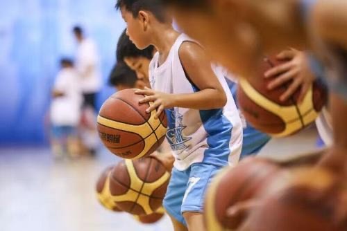 北京：暂停中小学生线下体育培训，健身场所预约限流