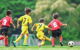 983所！教育部公示足球特色幼儿园示范园名单，蕴含四大产业机遇