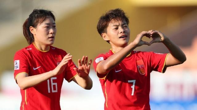 女足亚洲杯：王霜梅开二度 中国女足4-0中国台北取得开门红
