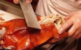 奥运村官员：烤鸭是冬奥餐厅最受欢迎食物 一个中午消耗80只