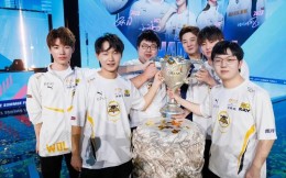 复星收购后首个联赛冠军！重庆狼队夺得KPL史上首个夏季赛冠军