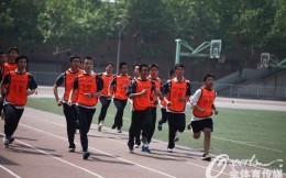 上海体育中考暂停，成绩以满分计入