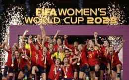 西班牙首夺冠、吸金5.7亿美元，女足世界杯“自立门户” 