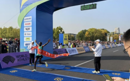 2023黄河口（东营）马拉松赛鸣枪开赛 男女双方均打破赛会纪录